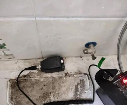 菏泽市屋顶漏水维修公司分享下卫生间漏水的危害及解决方法